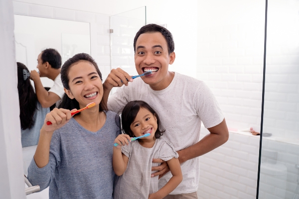 The Benefits Of Consulting A Family Dentist For All Age Groups
