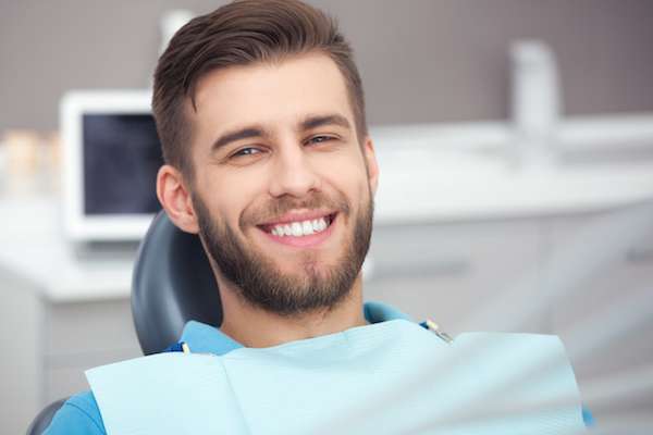 A Cosmetic Dentist Explains Different Treatment Options from GDC Smiles in Gainesville, GA