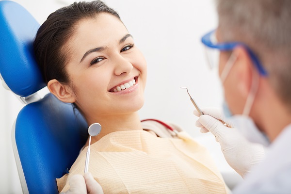 Cosmetic Dentistry: What Is Dental Bonding?