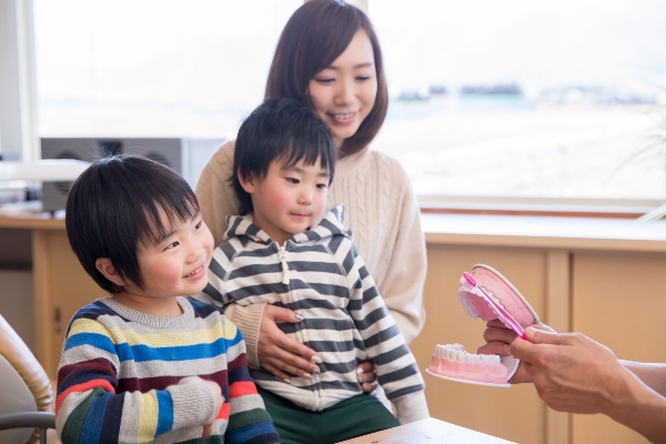 How A Family Dentist Can Improve Your Oral Health