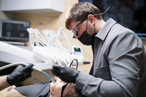 Smile Confidently Again: The Benefits Of Visiting A Restorative Dentist